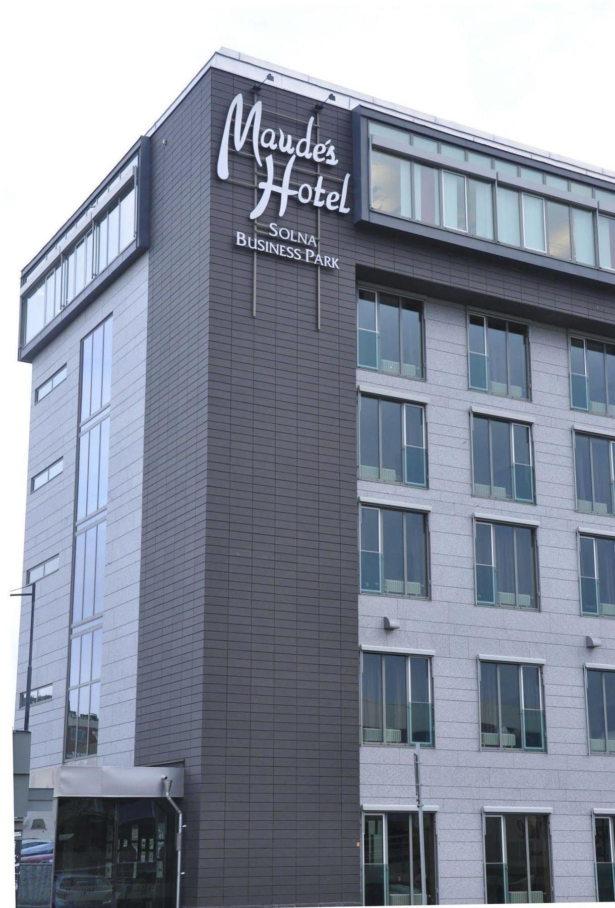 Maude's Business Park Hotel 3*
