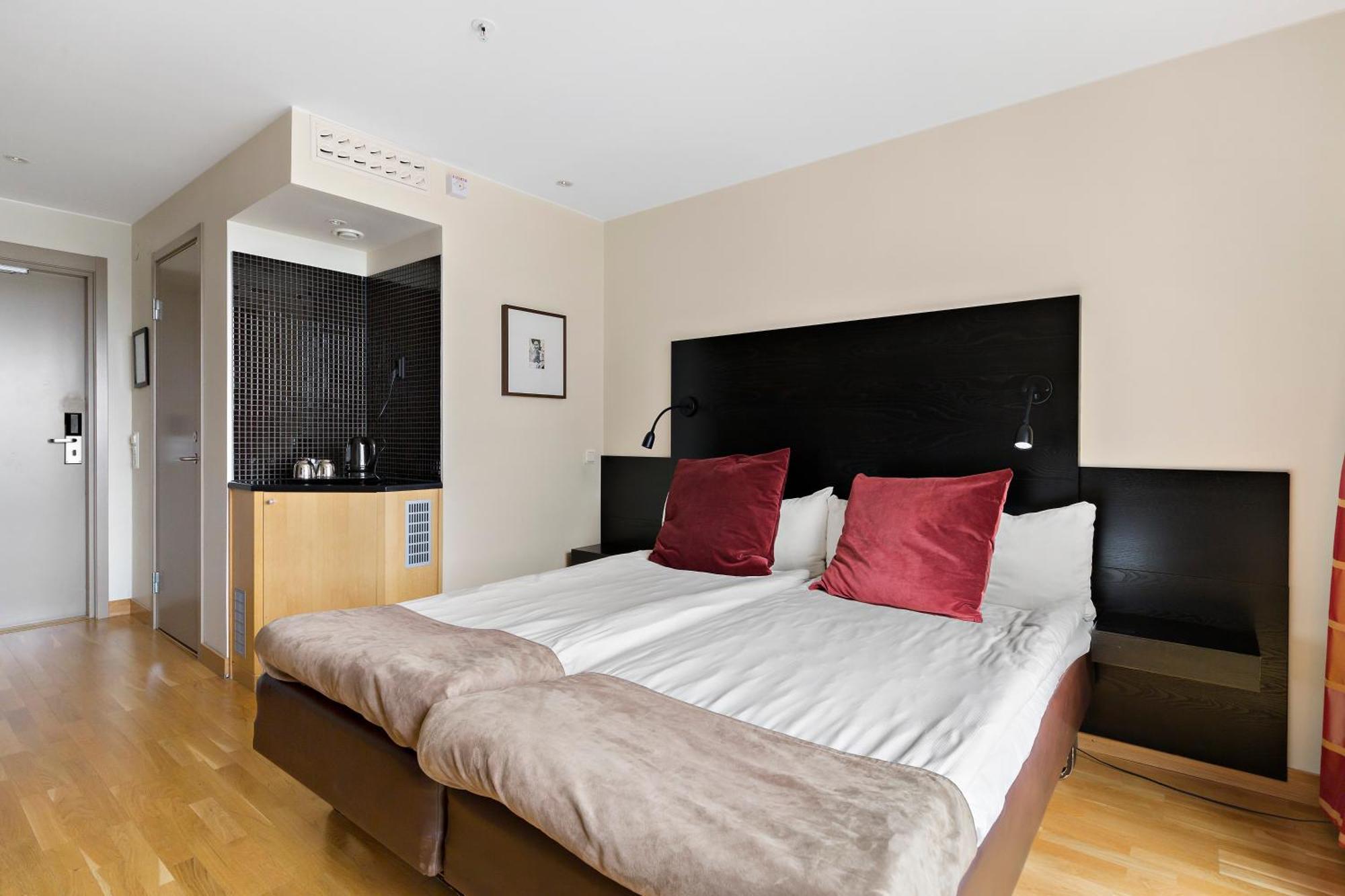 Hotel Western Business Park 3*