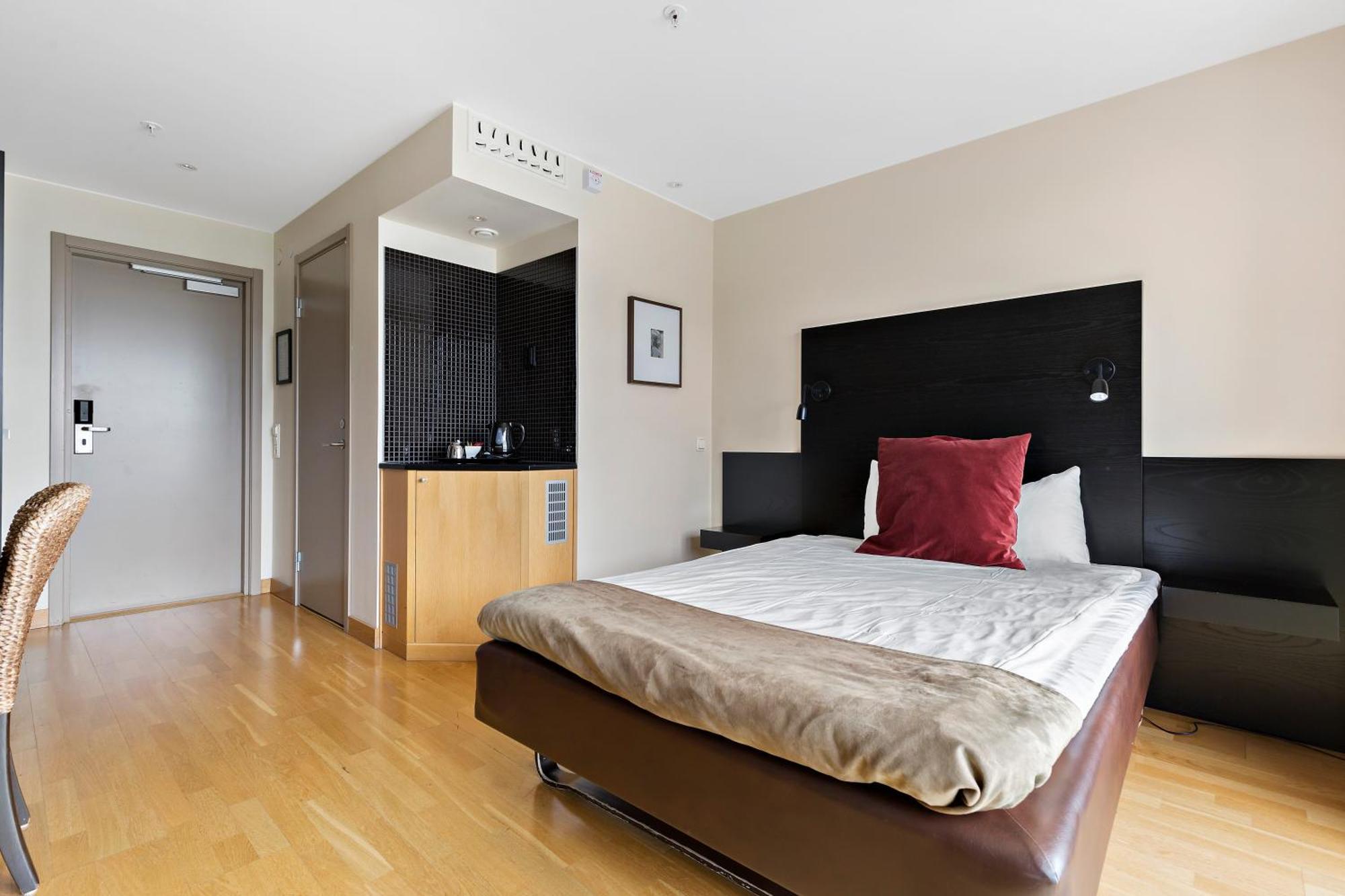 Maude's Business Park Hotel Solna